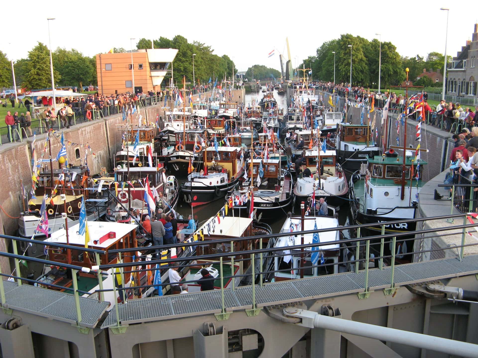 Sleepbootdagen op Sluiseiland